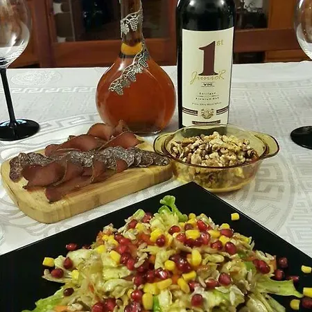 Pensión Kiossev Wine Cellar